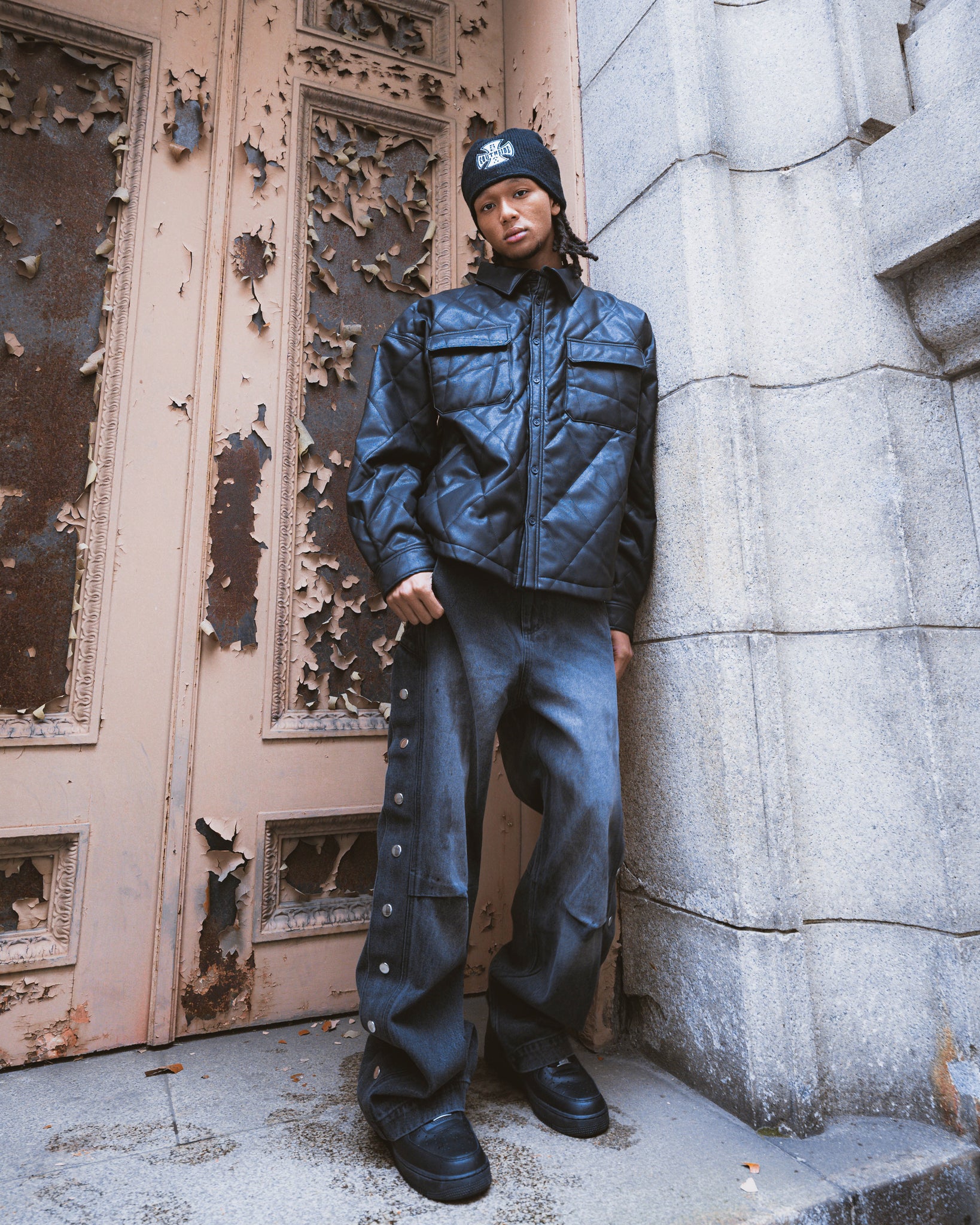 COATING SIDE BUTTON DENIM PANTS / BLACK