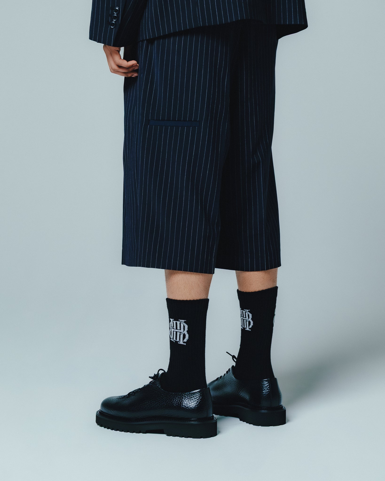 BREATH ブラック ショートパンツ TUCK WIDE SHORTS ｜BREATH ブレス - BAD HOPプロデュースのアパレル
