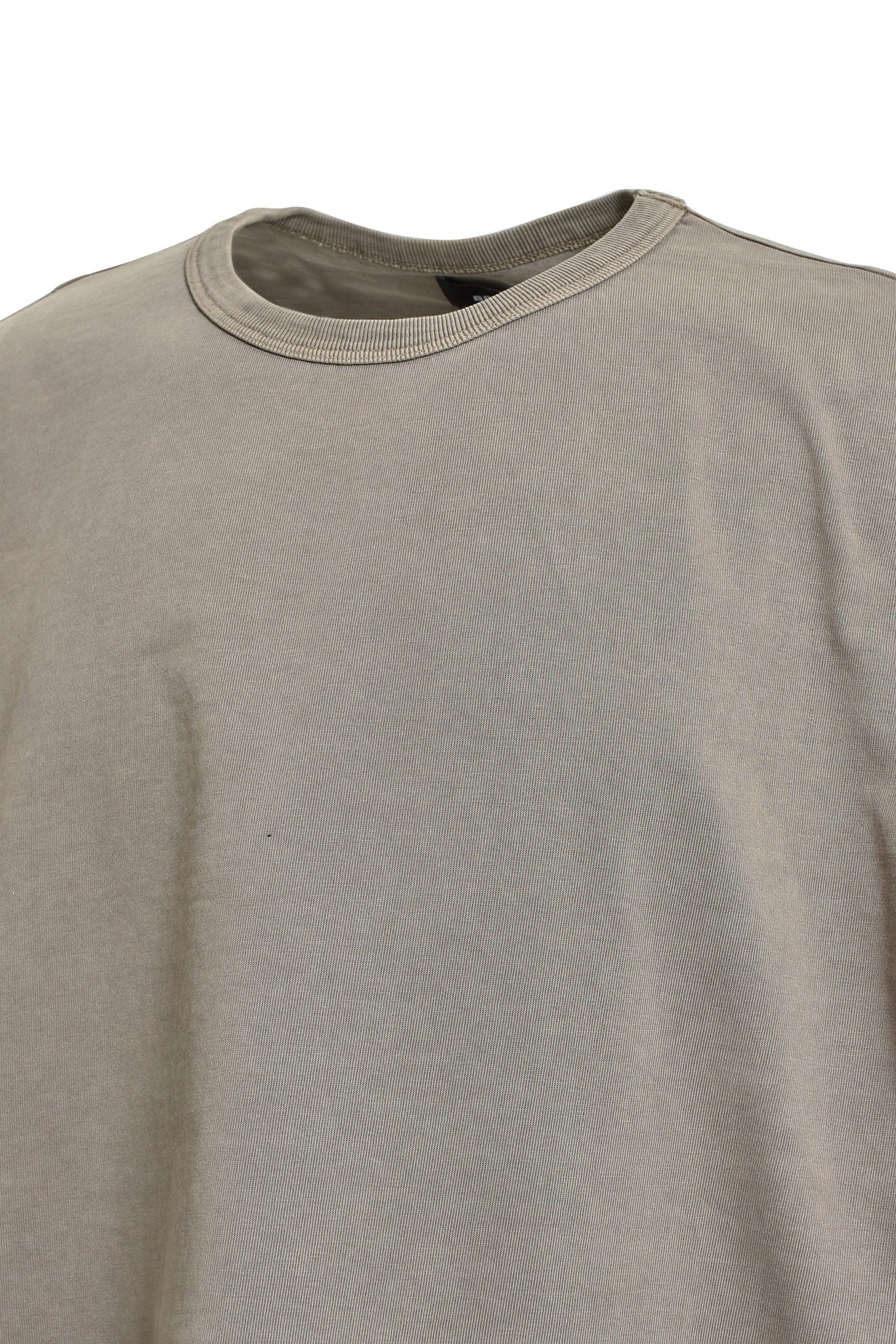 NEWRICH WIDE CROPPED TEE / DUST