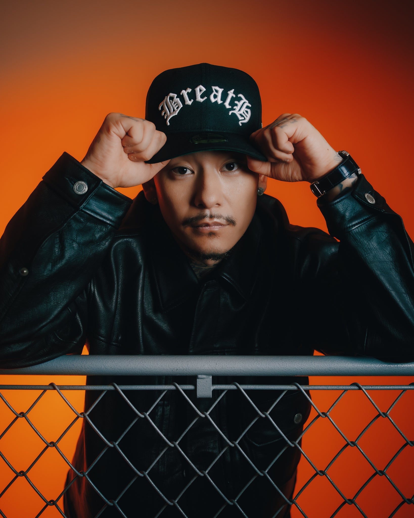 × NEW ERA OLD ENGLISH LOGO 59FIFTY / BLACK