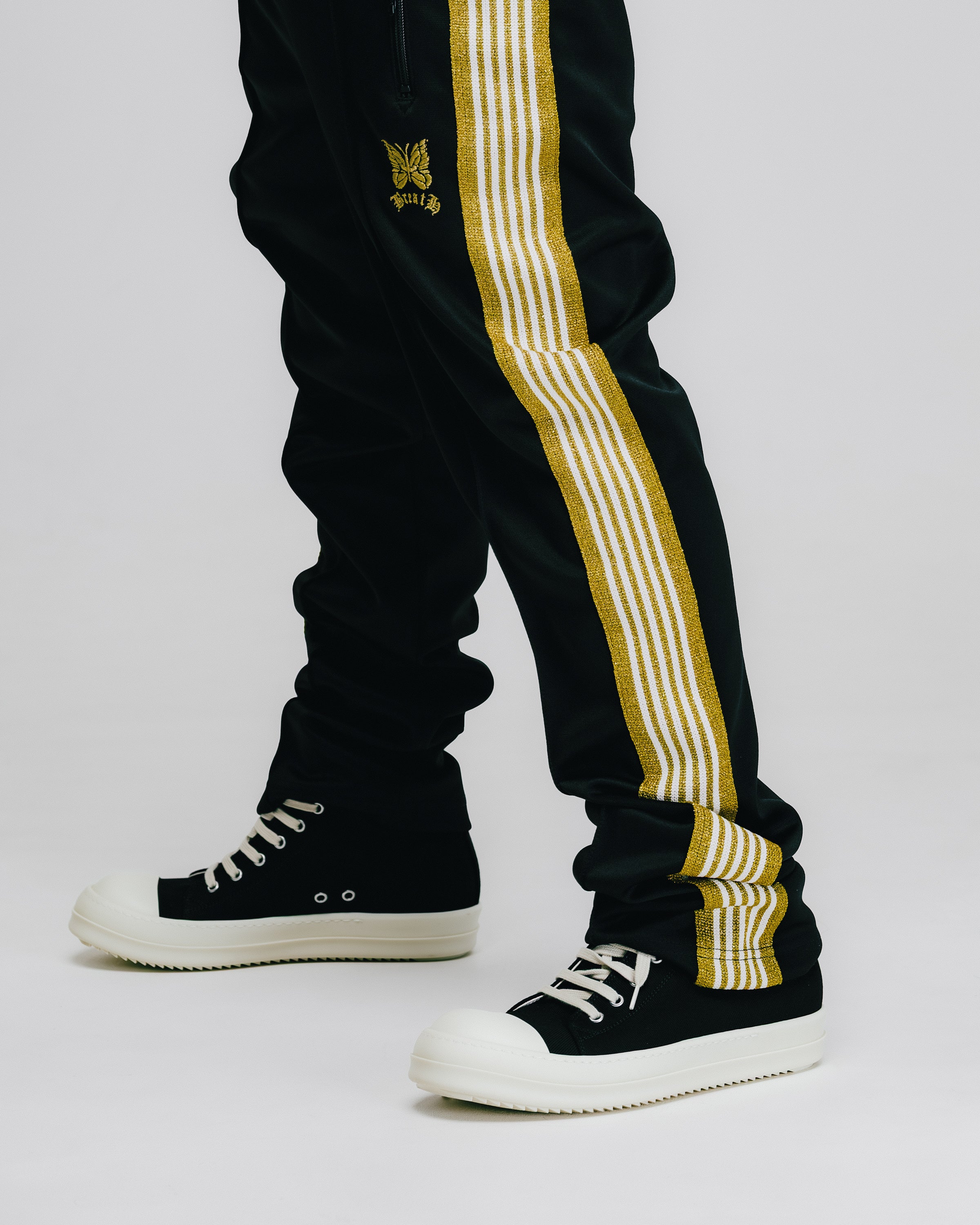 Needles NARROW TRACK PANT - POLY SMOOTH / BLACK GOLD