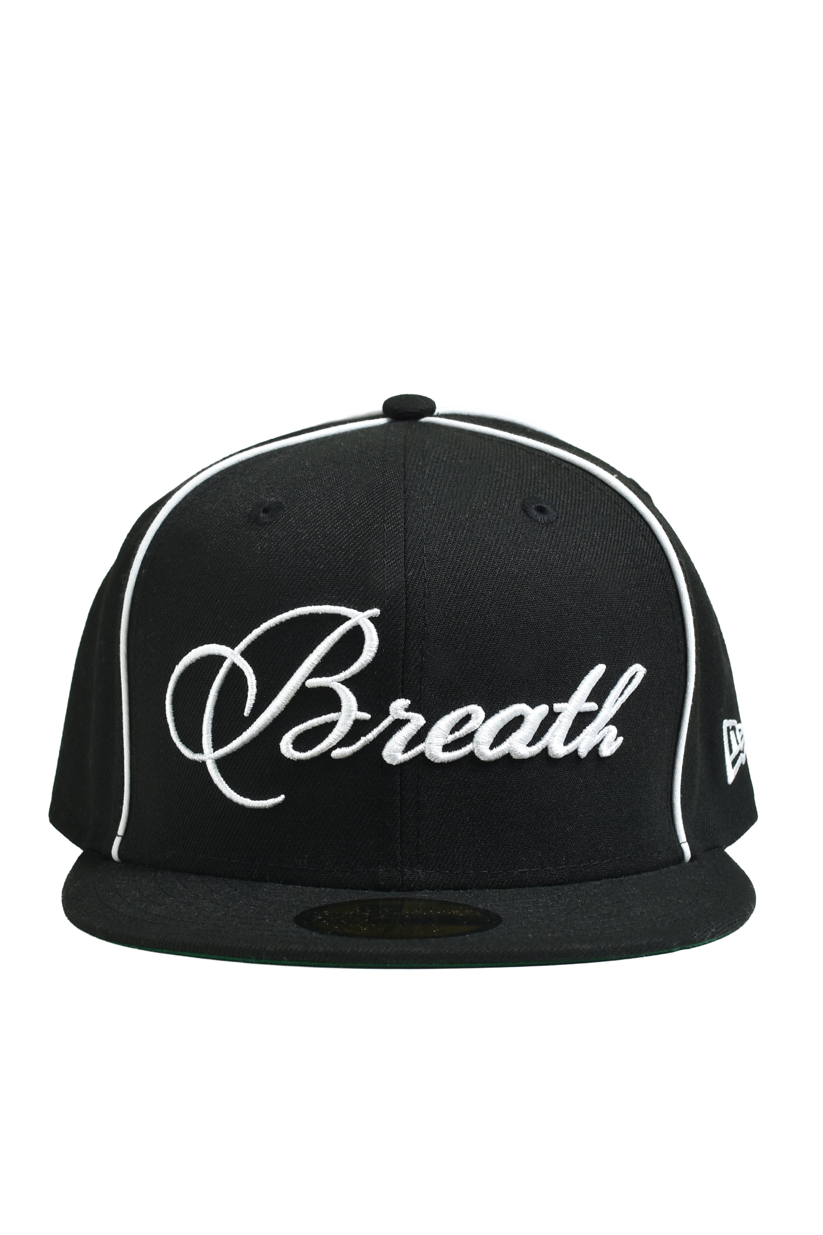 59FIFTY 黒のキャップ BREATH刺繍付き NEW ERA SCRIPT LOGO PIPING 59FIFTY / BLK – BREATH - サイズ 頭周り