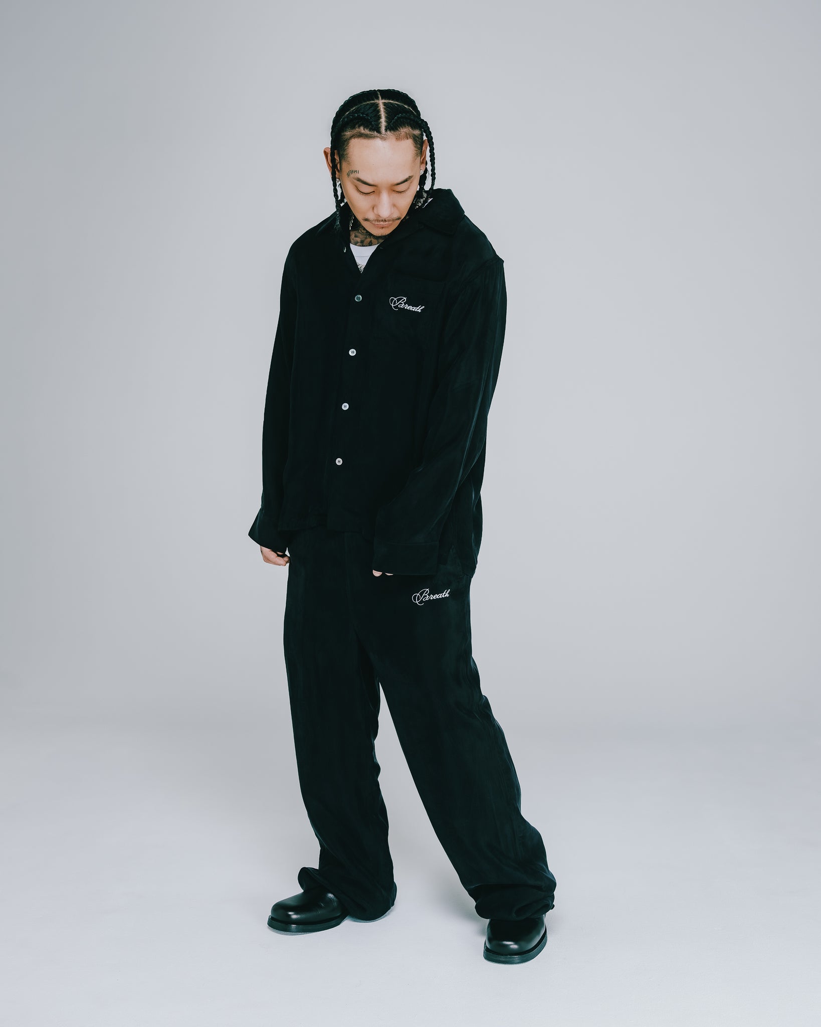 SCRIPT LOGO SATIN PANTS / BLACK