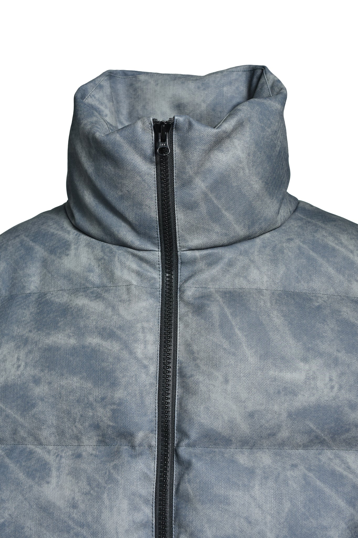 MARBLE DOWN JACKET / BLACK
