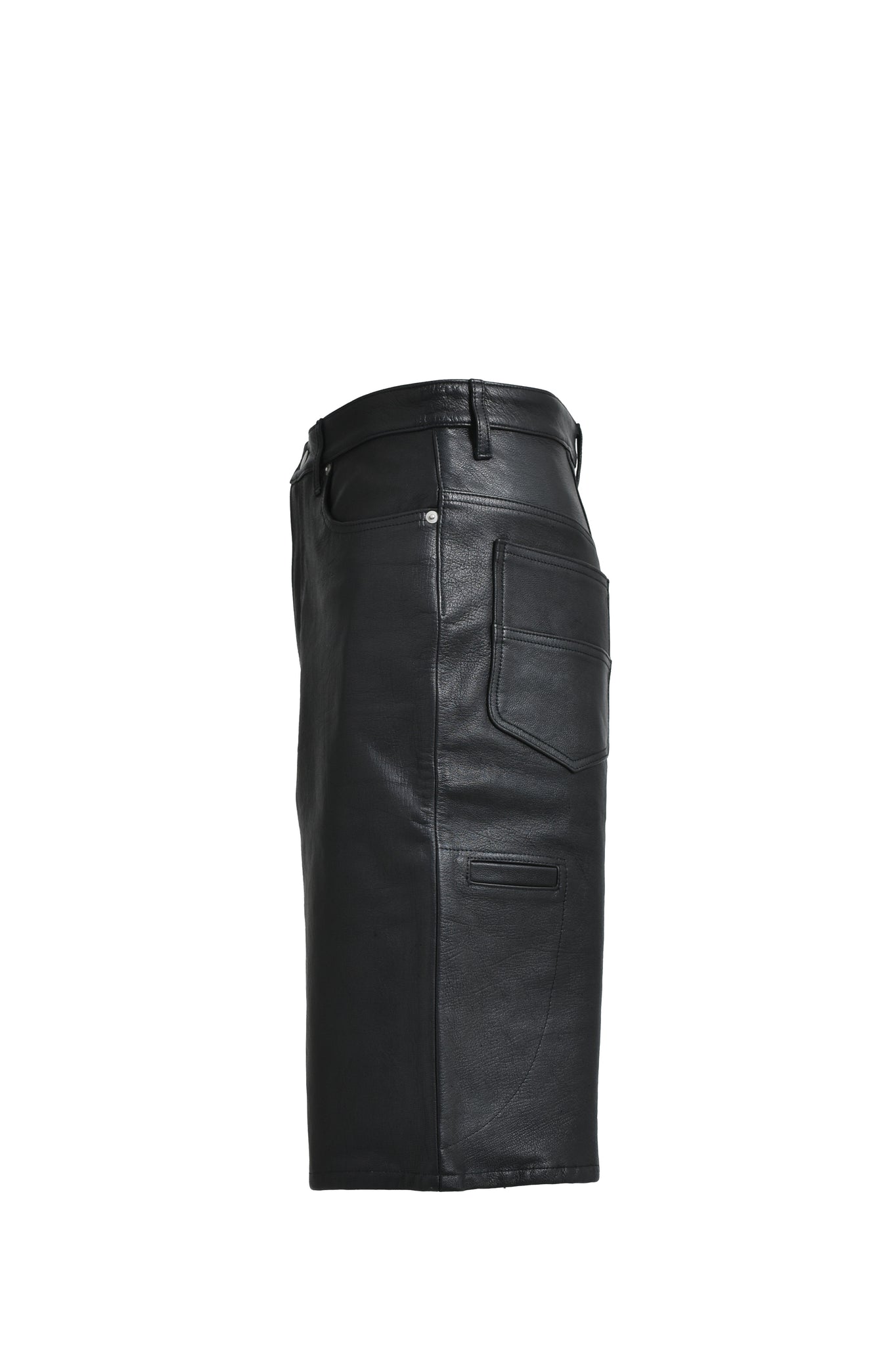 NEWRICH LEATHER SHORTS / BLACK