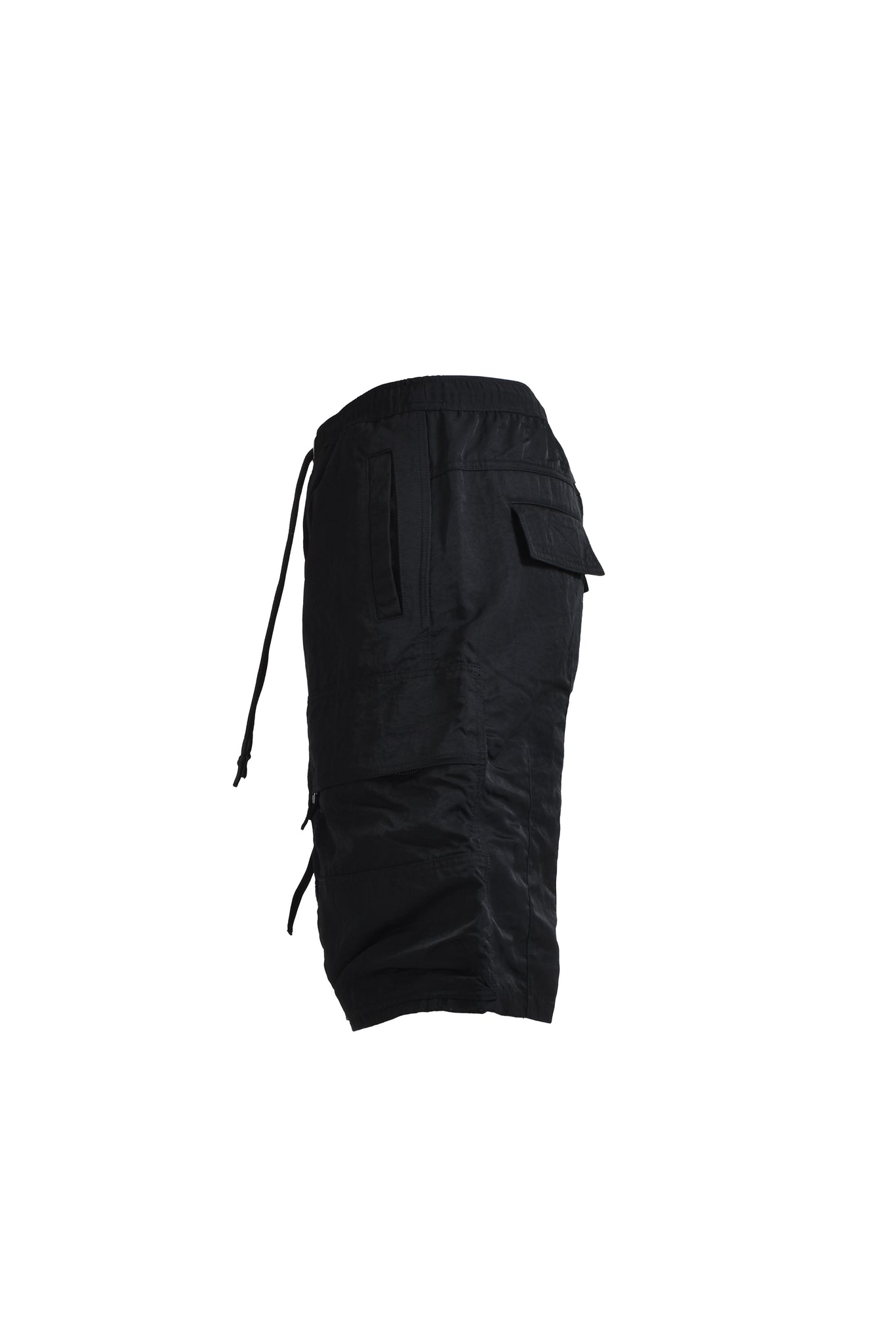 NEWRICH BIG CARGO SHORTS / NYLON BLACK