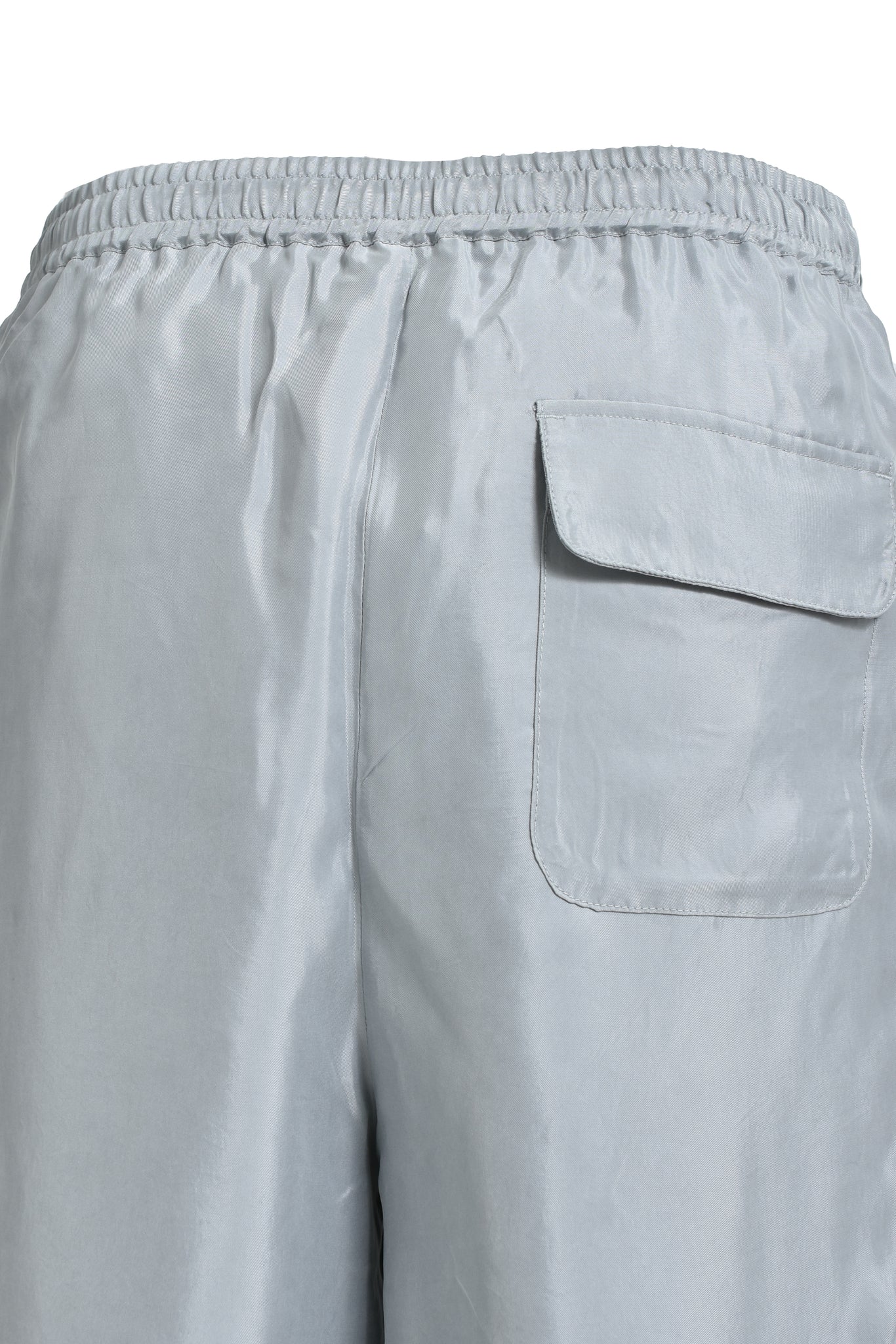 SCRIPT LOGO LINE SHORTS / GREY