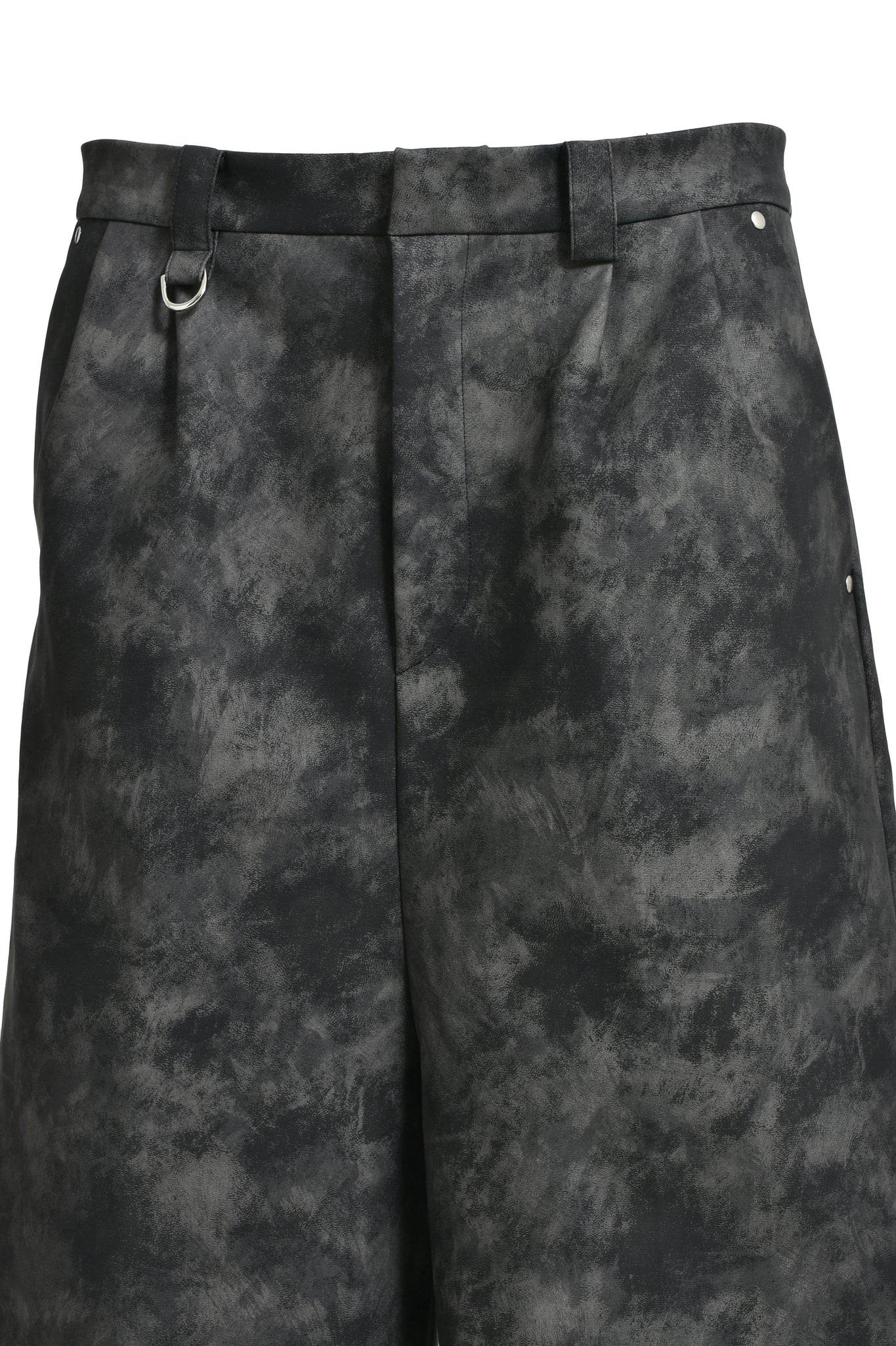 NEWRICH 2TACK SHORTS / BLACK