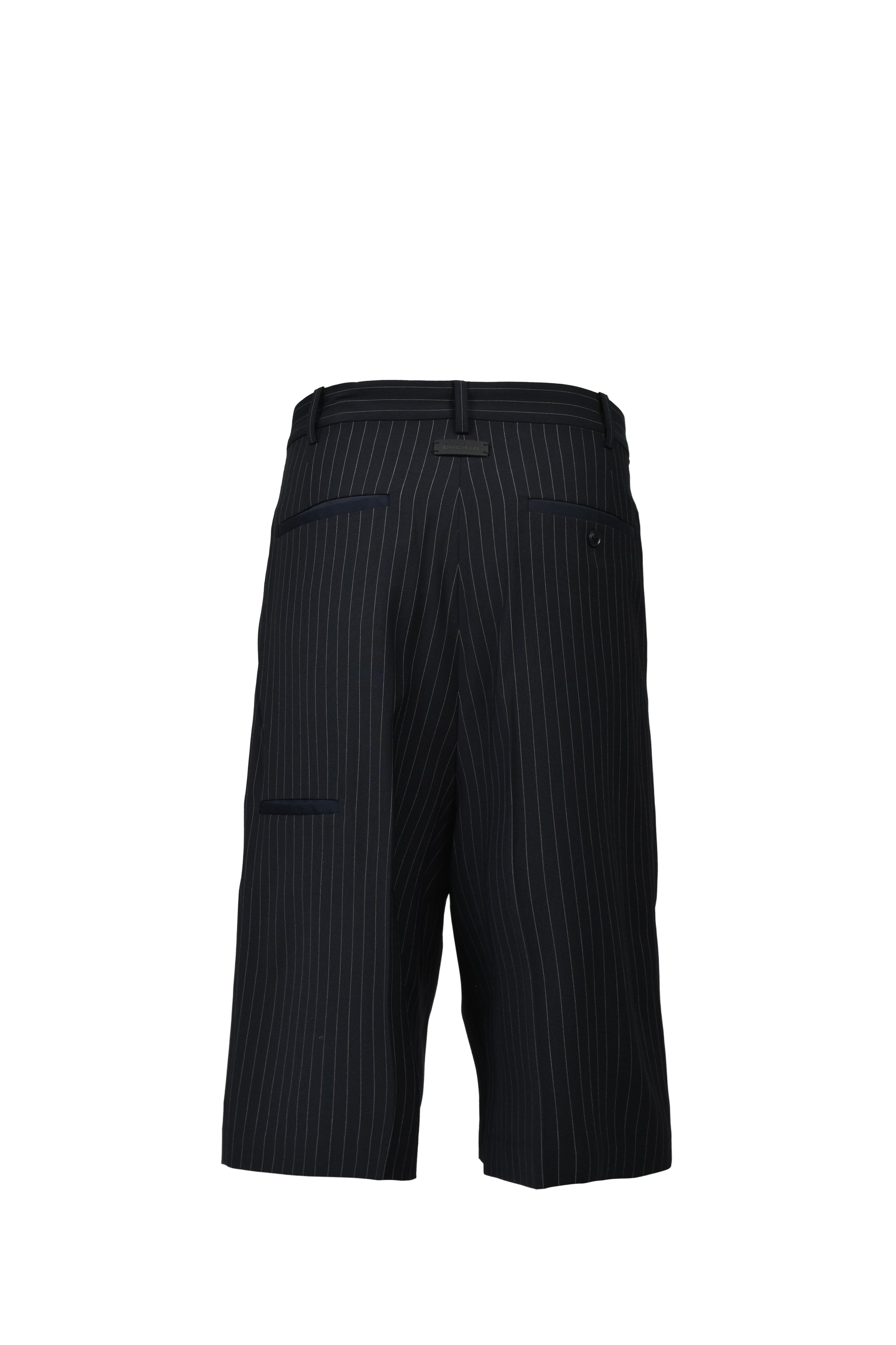 TUCK WIDE SHORTS ｜BREATH ブレス - BAD HOPプロデュースのアパレル