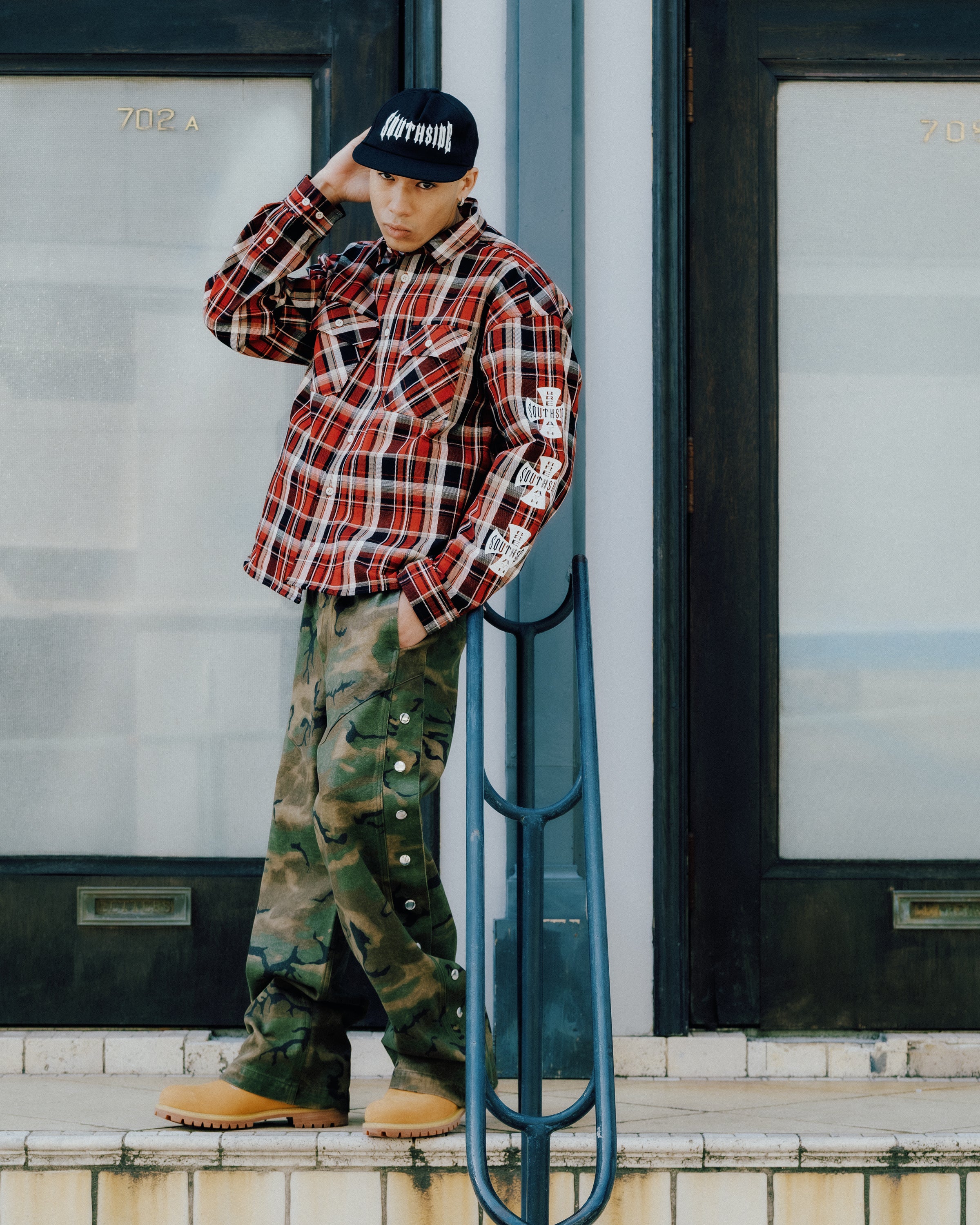 NEW RICH SIDE BUTTON COATING CAMO PANTS / CAMO ｜BREATH ブレス