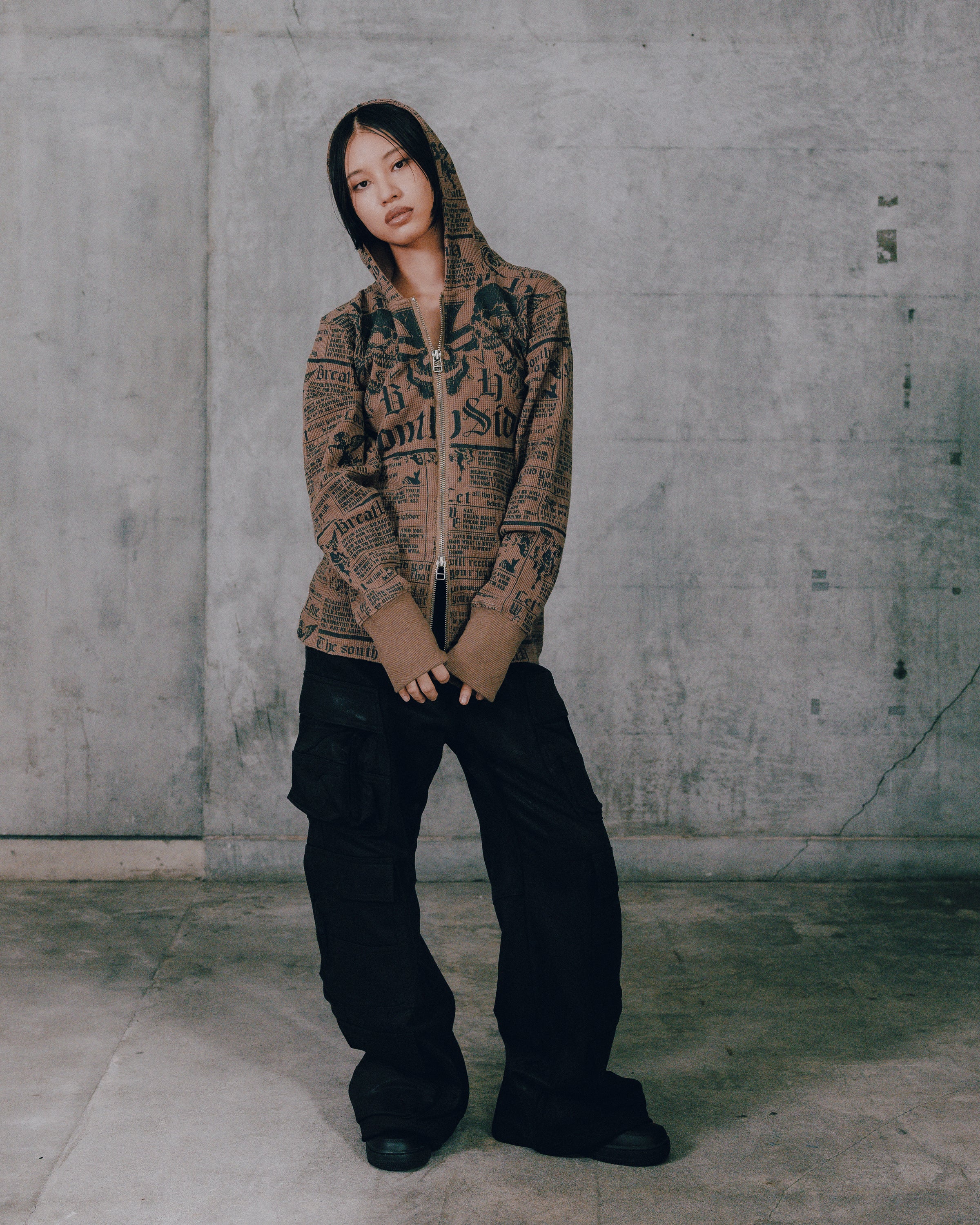 BREATH TRIPLE CARGO PANTS Benjazzy着用 BREATH TRIPLE CARGO PANTS Benjazzy着用 BREATH TRIPLE CARGO