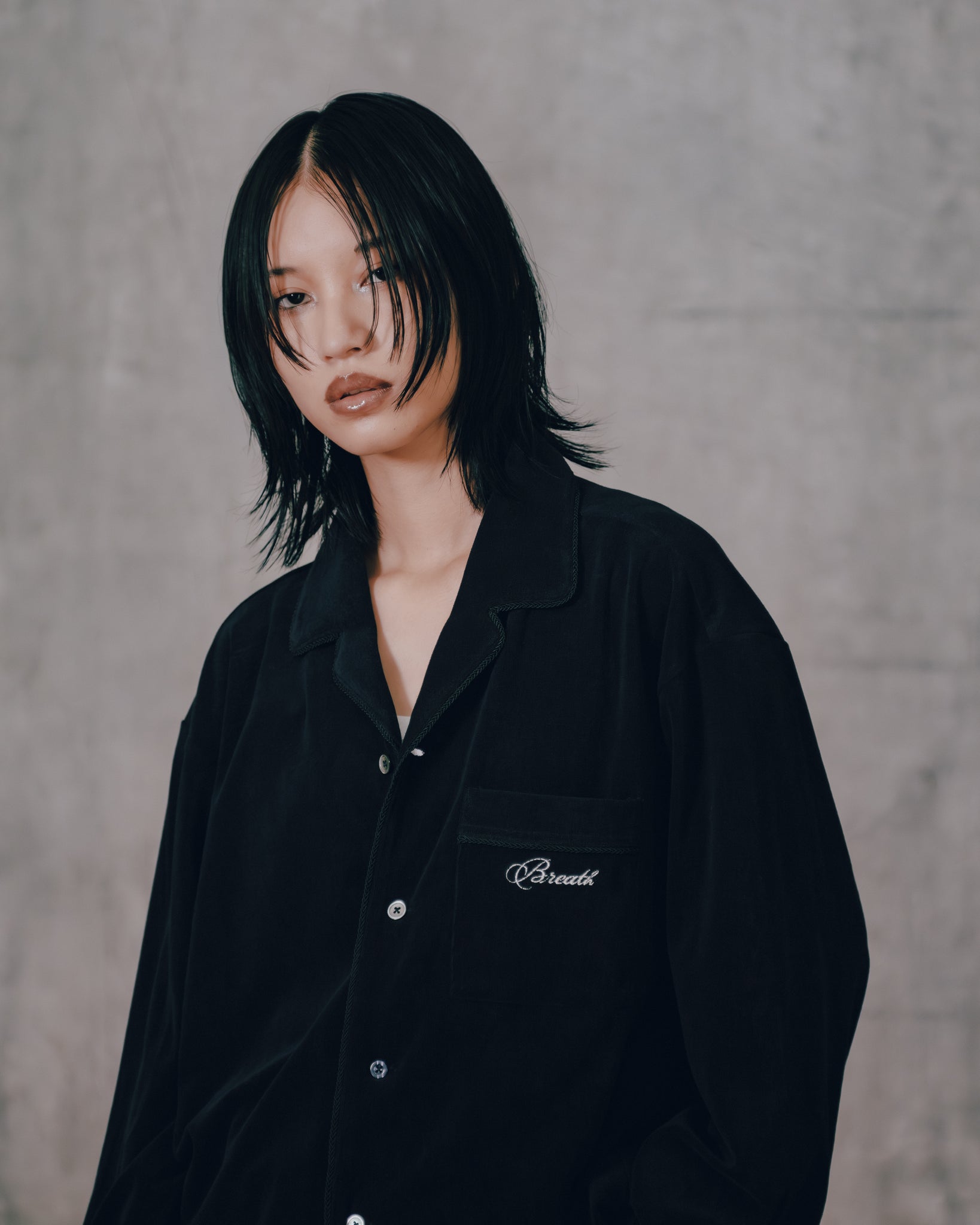 SCRIPT LOGO SLAB SHIRT / BLACK
