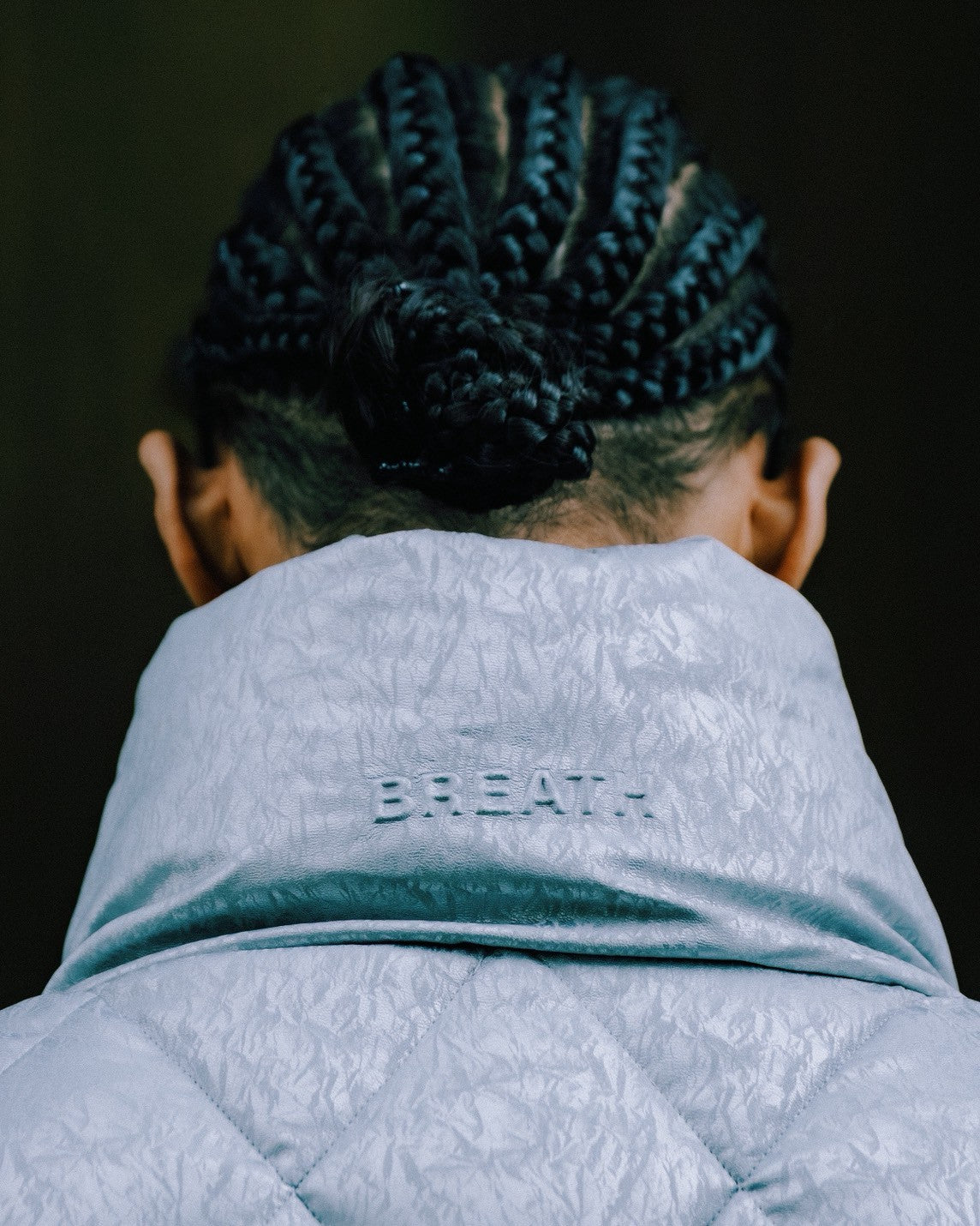 FAUX LEATHER SHINY QUILTING DOWN JACKET / SILVER