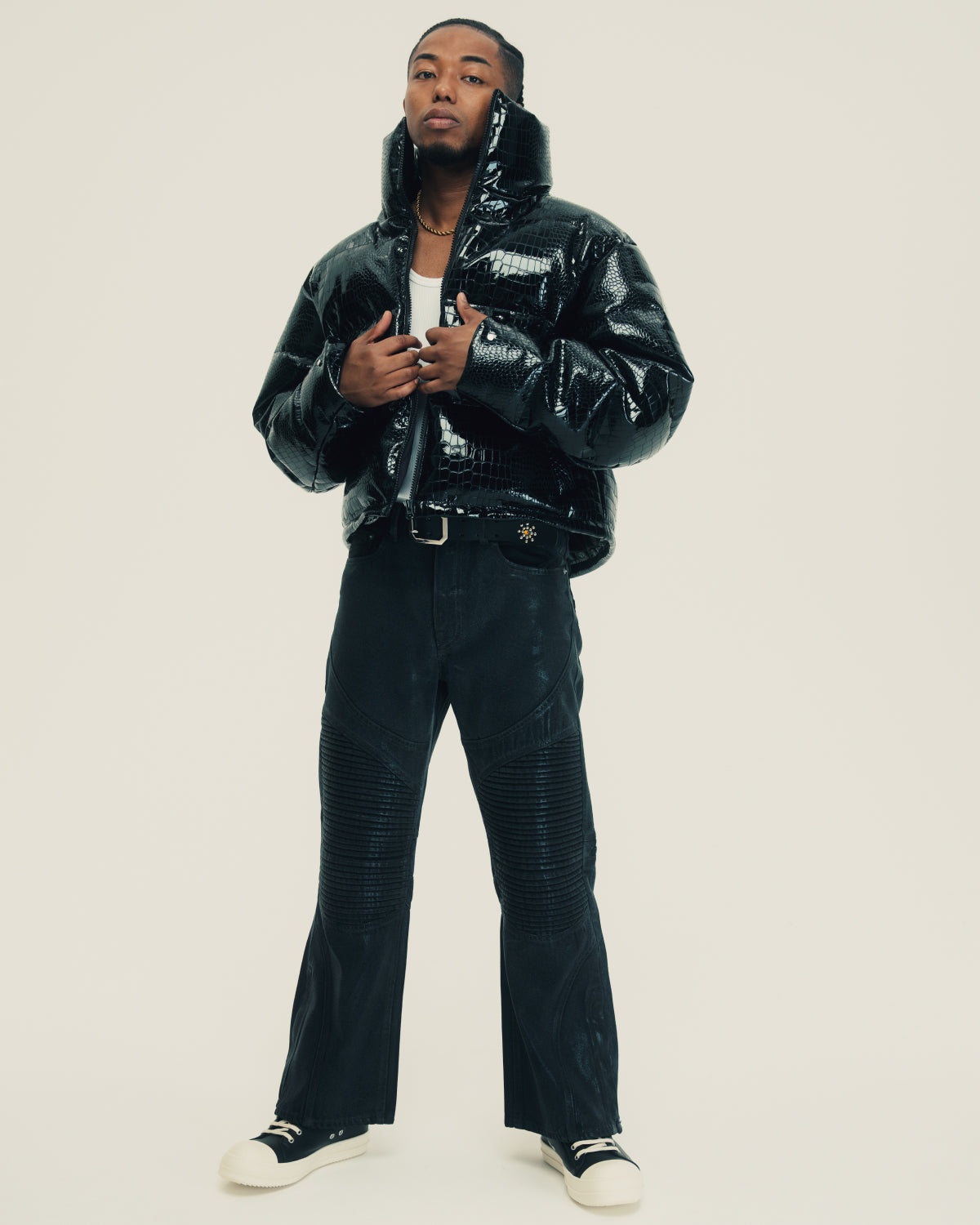 FAUX LEATHER CROCODILE DOWN JACKET / BLACK